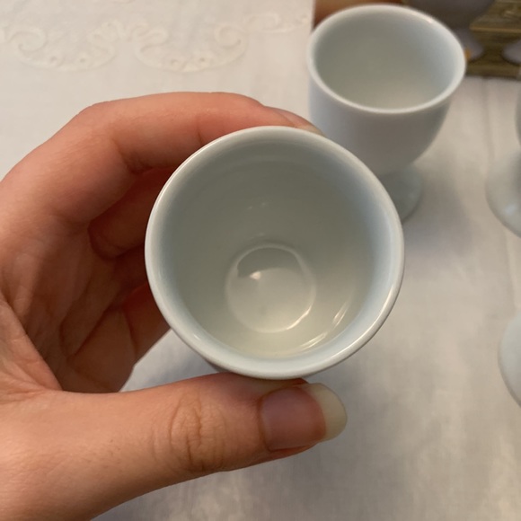 Fine Porcelaine Egg Cups - Picture 3 of 9